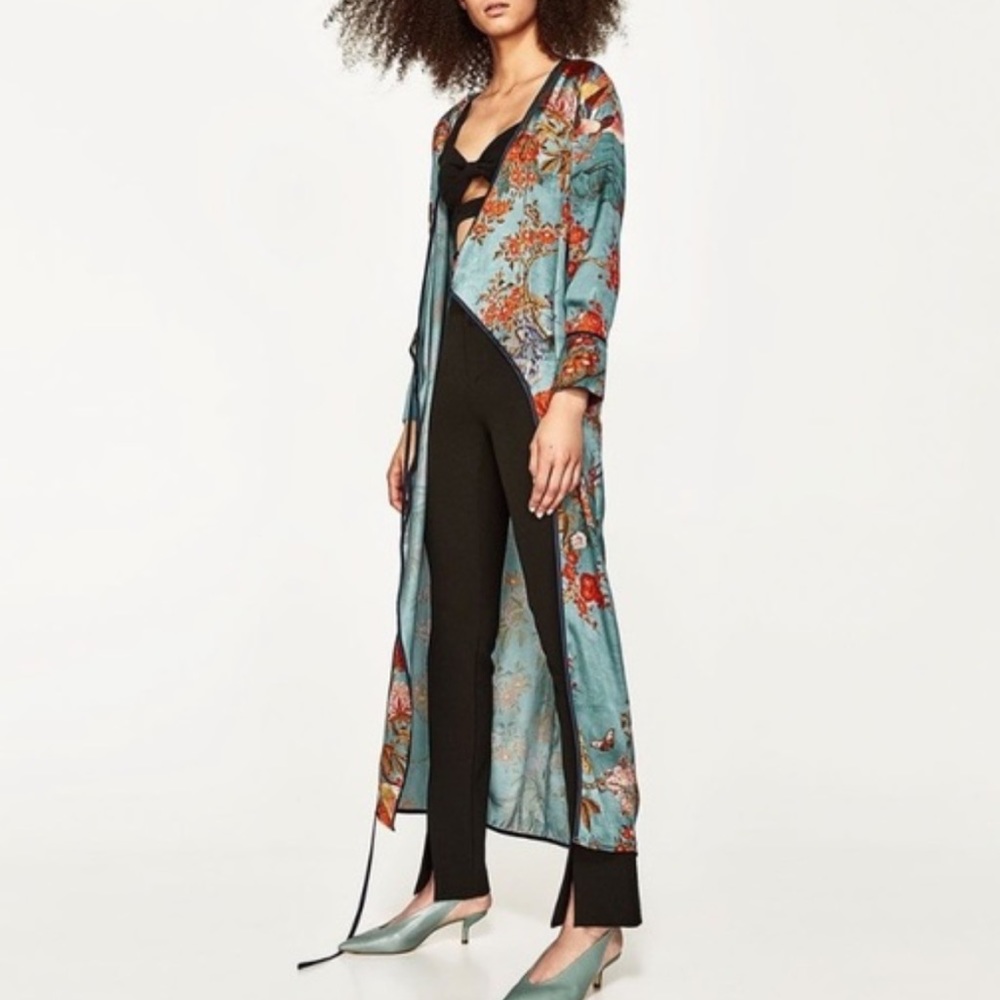 Zara Woman Floral Kimono Dress, Small